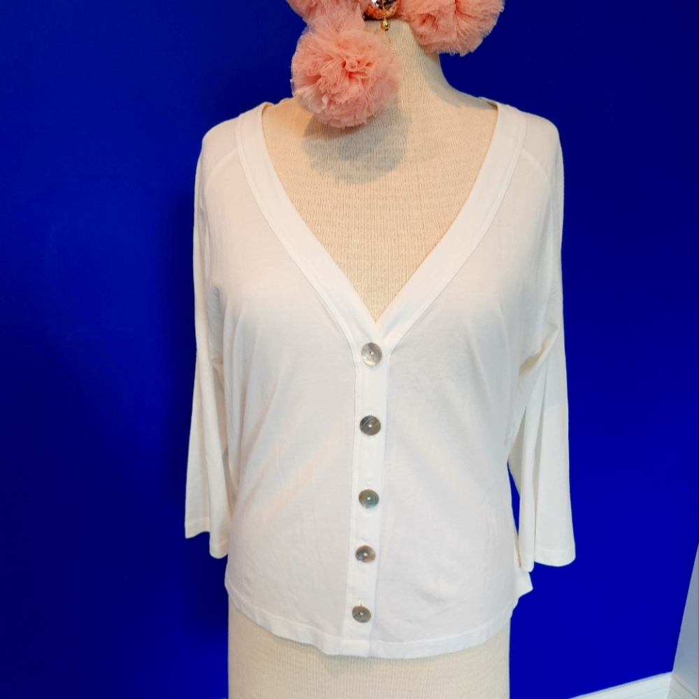 Lilla P White V Neck Button Down Light Sweater Size Large